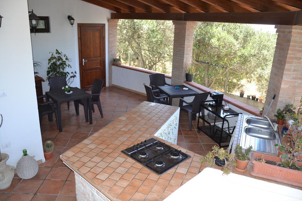 Mi Casa Es Tu Casa 79 Bed & Breakfast Portoscuso Exterior photo